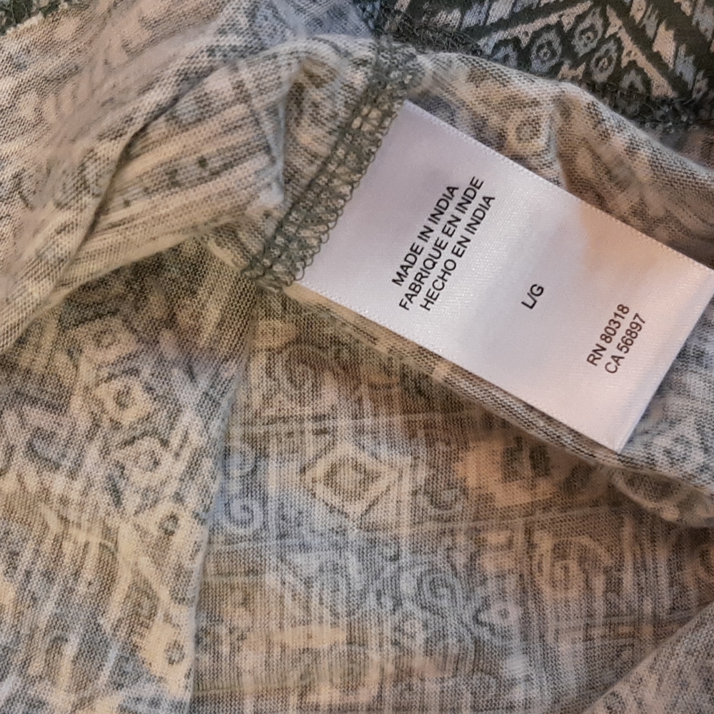 Lucky Brand Green/White/Blue Geometric Print Top, Large, NWT - Picture 9 of 12